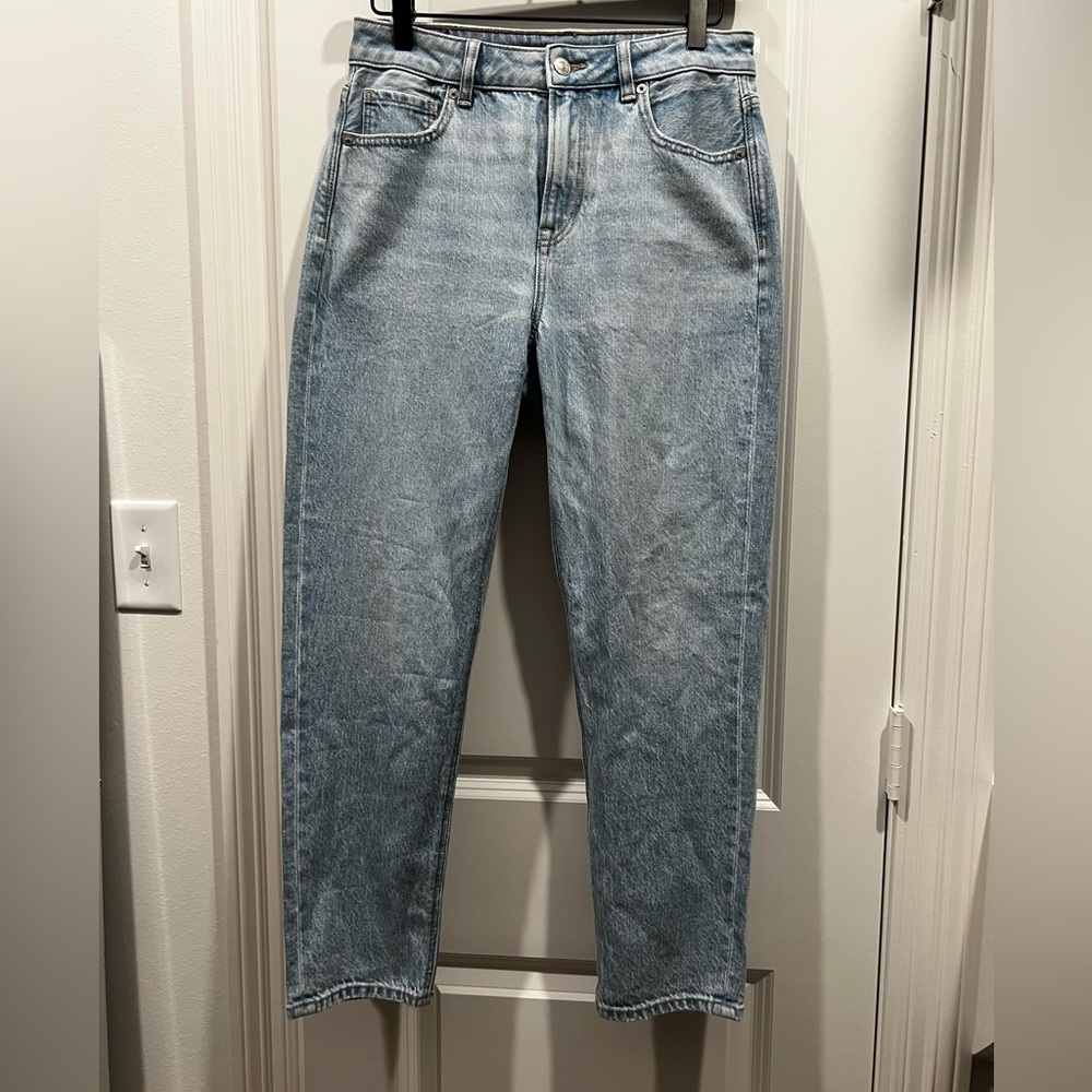 American Eagle jeans size 4/short/never worn